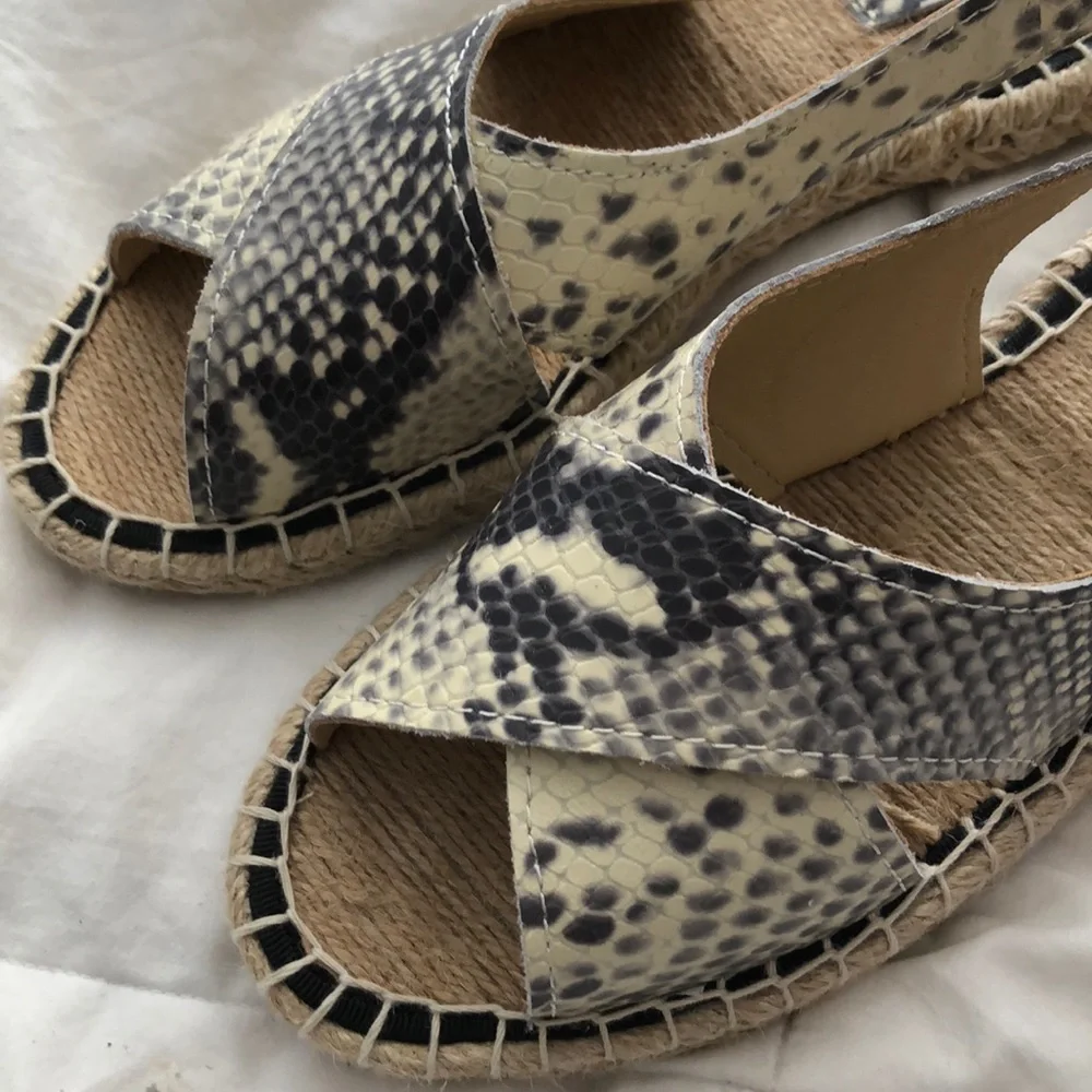 Pour La Victoire Snakeskin Espadrilles - Picture 2 of 6